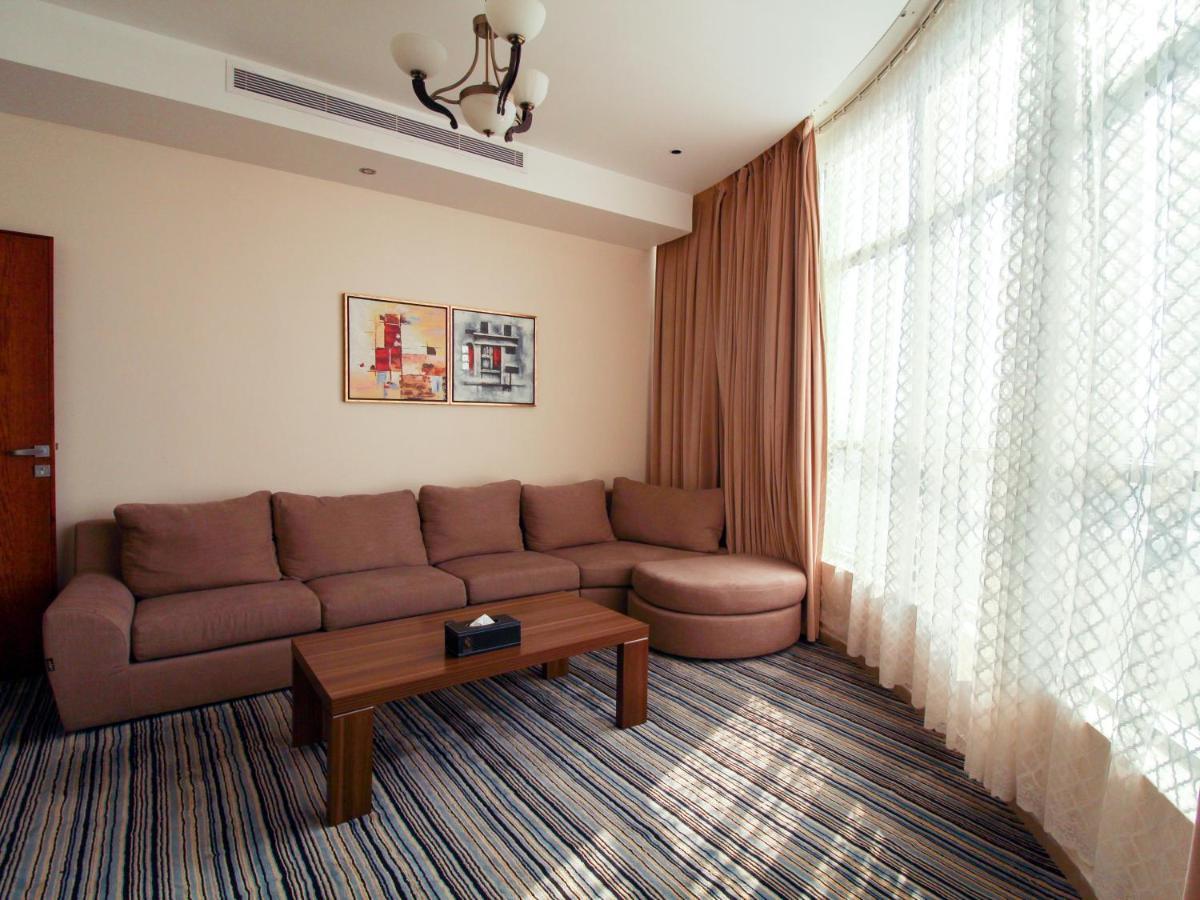 Friesian Aparthotel *
