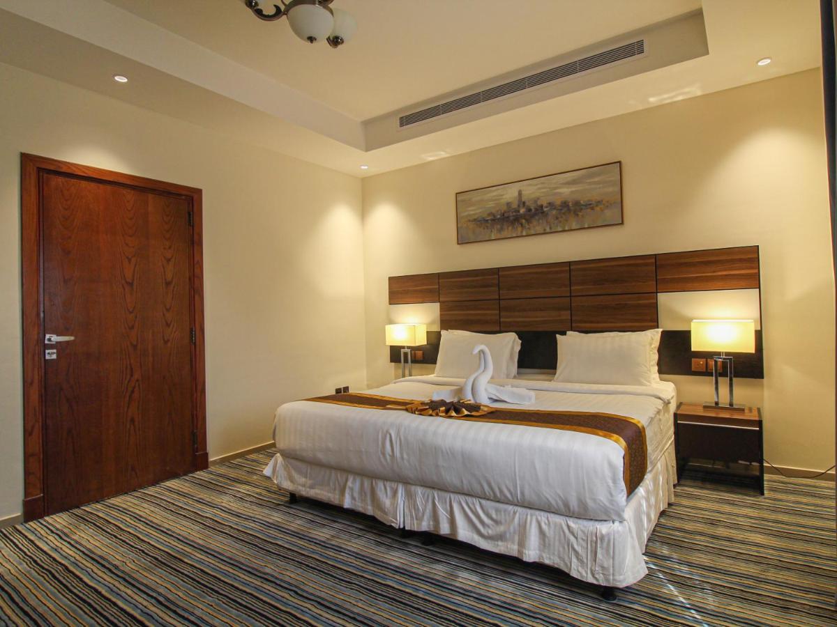 Aparthotel Friesian *