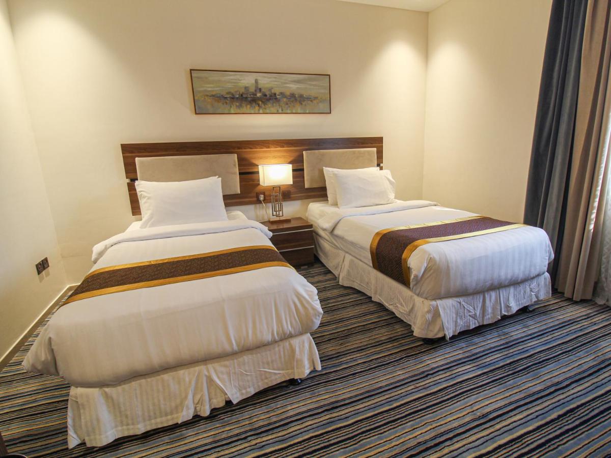 Aparthotel Friesian *